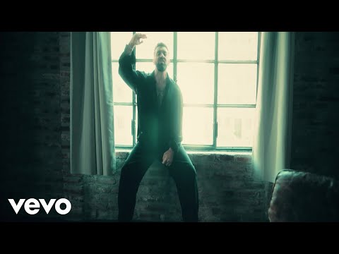 Dascar - Break the silence (Official Music Video)