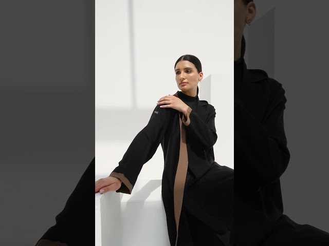 عباية ياقة لحمي ربع كلوش