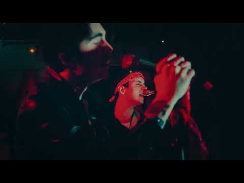 Upploppet   "Thinking of me" (Garage Session)