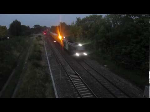 68021/005 passing Churchdown on the 1Z17 Derby - Old Oak Common 15/09/16