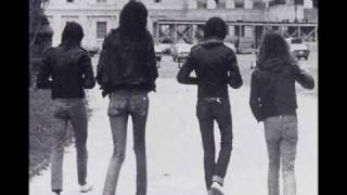 RAMONES- take the pain away