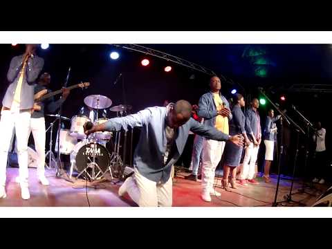 Michel Bakenda - Topusani [Concert Humanitaire]