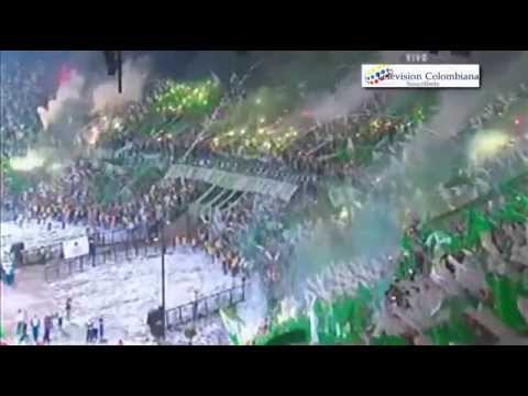 "Salida de Nacional vs River Plate - Final Copa Sudamericana - 03/Diciembre/2014 - Ida" Barra: Los del Sur &bull; Club: Atlético Nacional