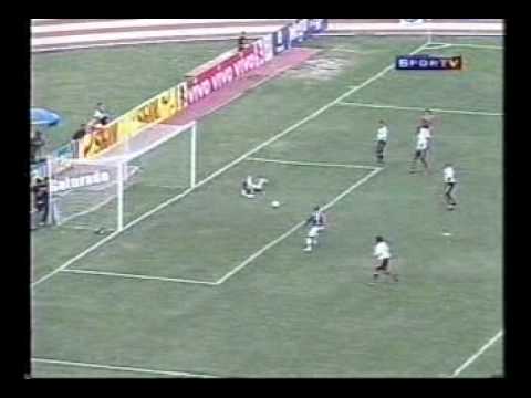 08/10/2005 - Paraná 6 X 1 Fluminense : Gol de Borges (2)