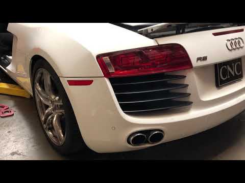 Audi R8 v8 rev9 rev9 power traction edition titanium exhaust revving *