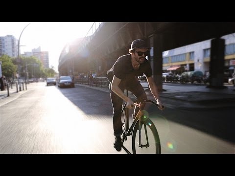 Ucon Acrobatics x 8bar - 'federleicht' bike collaboration