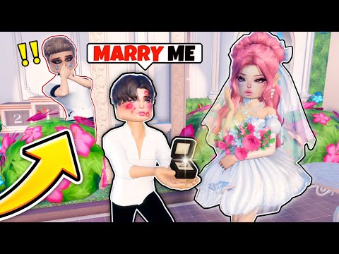 I Got CAUGHT CHEATING at my WEDDING in Dress To Impress..