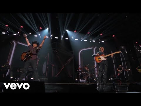 Chitãozinho & Xororó - Aqui O Sistema É Bruto (Ao Vivo)