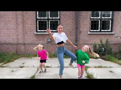 Dansen met juf Eline - Bij mij thuis - Kinderen voor Kinderen