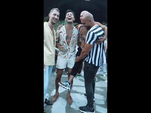 5’11 Guy Going Out With His 6’2 Friends #shorts