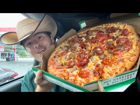 Marco’s Ultimate Magnifico Pizza Review