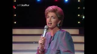 Sally Oldfield - Silver Dagger (1987 live)