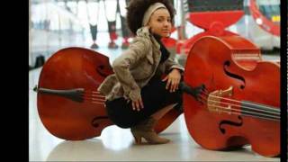 Esperanza Spalding - Mela