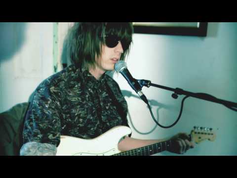 Mystery Jets - The Girl Is Gone (Serotonin Session)