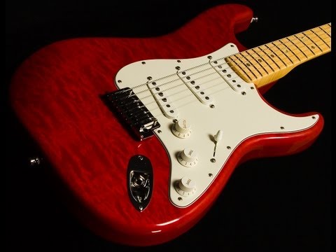 Fender Custom Shop Custom Deluxe Stratocaster  •  SN: XN7633