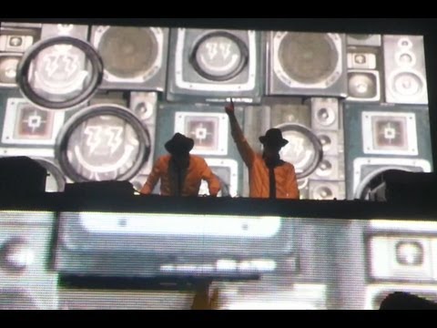 Bingo Players Live @ Coloursfest 2013