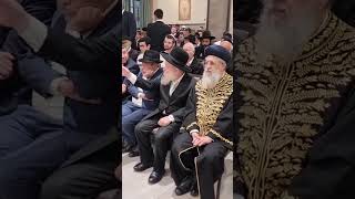 מרן הראשון לציון הגאון רבי דוד יוסף שליט"א (הרב יוסף צבי בן פורת) - התמונה מוצגת ישירות מתוך אתר האינטרנט יוטיוב. זכויות היוצרים בתמונה שייכות ליוצרה. קישור קרדיט למקור התוכן נמצא בתוך דף הסרטון מרן הראשון לציון הגאון רבי דוד יוסף שליט"א (הרב יוסף צבי בן פורת) - התמונה מוצגת ישירות מתוך אתר האינטרנט יוטיוב. זכויות היוצרים בתמונה שייכות ליוצרה. קישור קרדיט למקור התוכן נמצא בתוך דף הסרטון