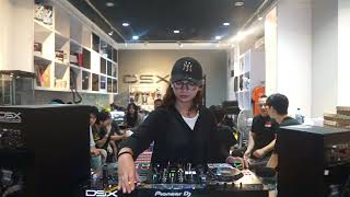 Download lagu DJ GITA GRETA - LIVE SET TECHNO AT DSX SURABAYA mp3 Download lagu DJ GITA GRETA - LIVE SET TECHNO AT DSX SURABAYA mp3
