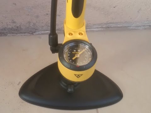 Topeak JoeBlow Sport II Bicycle Floor Pump quick look