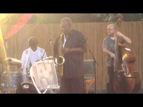 Willie Akins+Montez Coleman