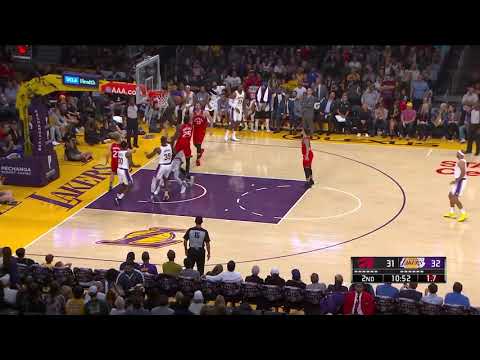 Raptors zone defense against LeBron James and Chris Boucher dunk