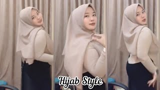 Download lagu Hijab Style • Gemoyy Eccaa Jilbab Dance Bigo Live mp3