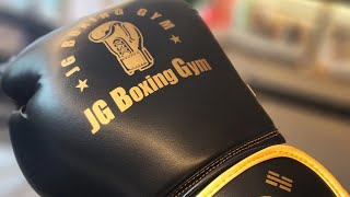 헤비급 프로복서 수피 (러시안 불곰) 194cm 110kg