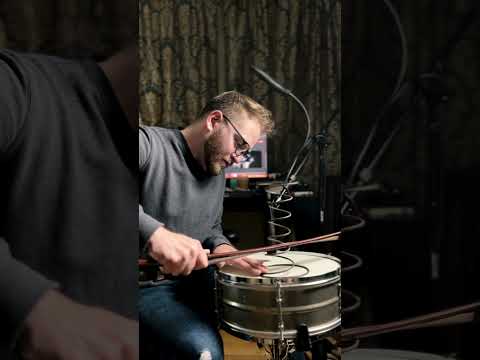 Did I just find the most unsettling sound ever? #scarysong #sounddesign #horrormusicsoundeffect