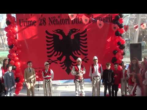 Drame,Ngritja e Flamurit