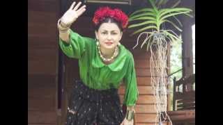 Inspired by Frida Kahlo - Cesaria Evora "crepuscular solidao".m4v