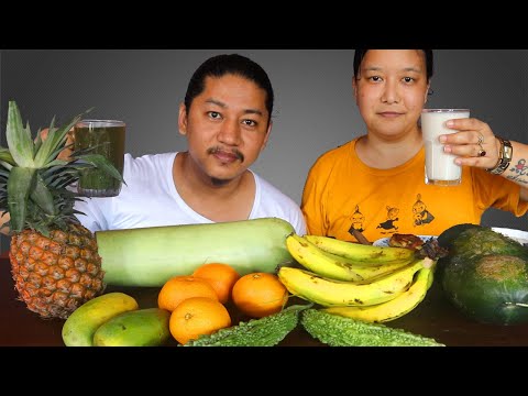 karela, Lauka ko juice, aalu Chop  Fruit Platter, banana lassi | तितो-मिठो Mukbang