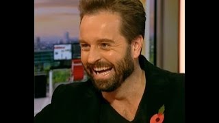 Alfie Boe - BBC Breakfast News on Nov 7 2013 (interview and live song)