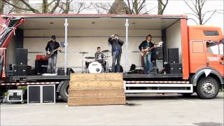 XS-IF! - One step at a time (Motorzegening 's morgens 15-4-2012)