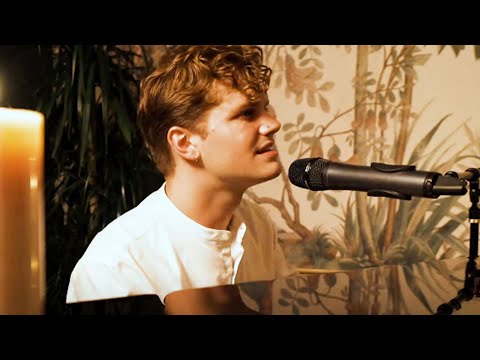 World's First Cinema - Cold Sets In (Acoustic Session)