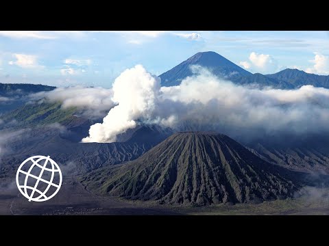 מסע לפסגת הר הגעש ברומו באיכות 4K מרהיבה