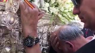 LA ESPERANZA DE TRIANA HACE ABLAR AL MUDO DE TRIANA UNA VEZ AL AÑO