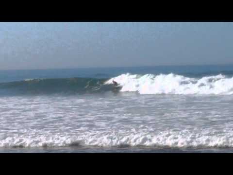 Kelly Slater goes right in Round 2 Heat 2 2014 Hurley Pro