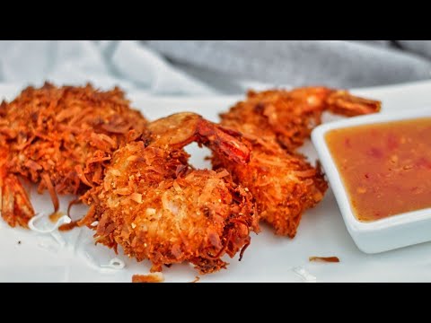 Crispy Gluten Free Coconut Shrimp with sweet and spicy dipping sauce!