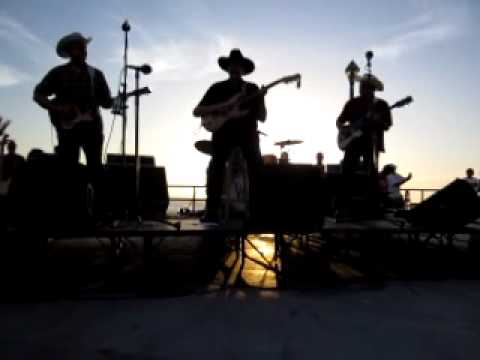 Nokie Edwards and VenturesMania House of the Rising Sun Redondo Beach Pier