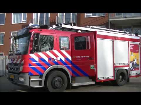 Brandweer Krommenie met spoed naar liftopsluiting Rosariumpark  Krommenie + beelden  tp