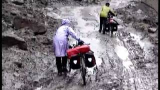 preview picture of video 'Cycling up the Babusar Pass Northern Pakistan July 2007 - www.tour.tk'