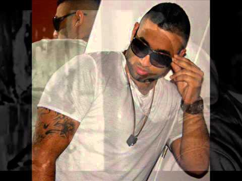 Kazy micó feat Mario G nézz baby rám