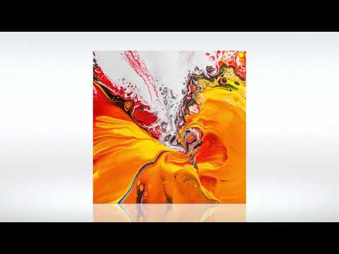 Track of the Day (15/05/2022) ~ HRRTZ ft. Cammie Robinson - Lighthouse (Extended Mix) | Selected.