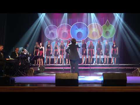 Eesti rahvaviisid- "Õhtu ilu" (Audru) ja "Ostetud hääl" (Kullamaa) lastekoor Mariel