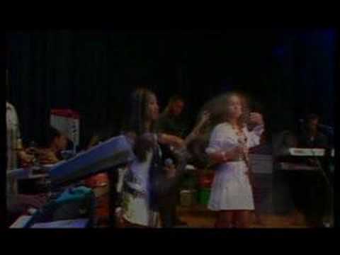 TONY ATMODIMEDJO Fu saede