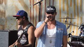 How She Rolls- Chase Rice