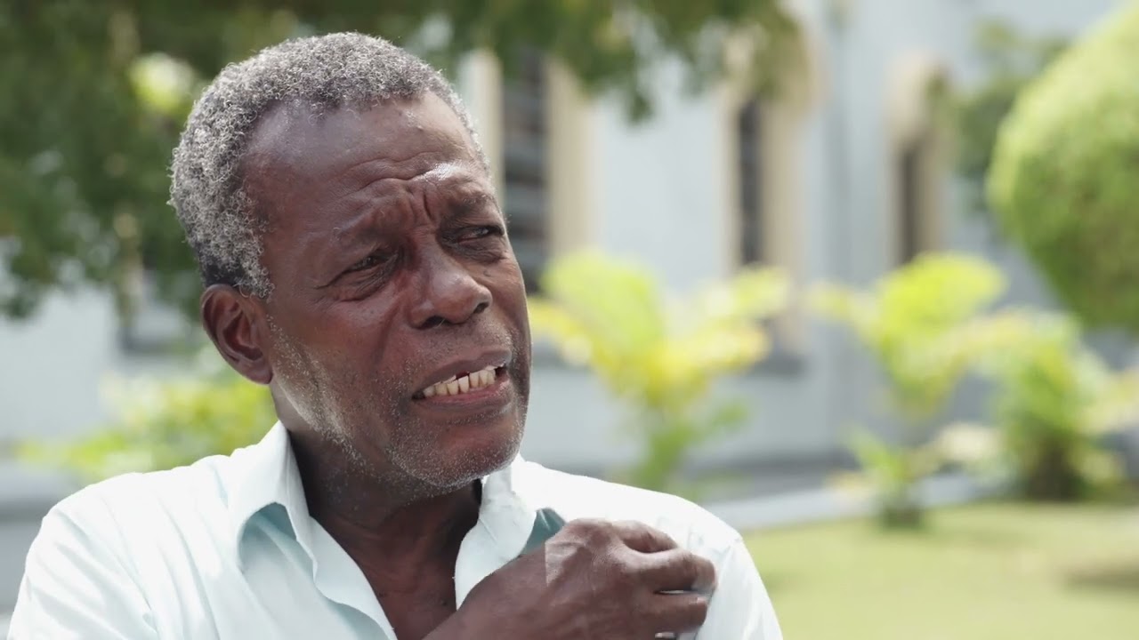 ALIVE & WELL-  SELWYN