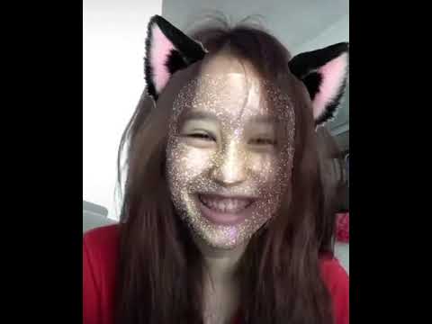 210206 GRACE PRETZELLE INSTAGRAM LIVE