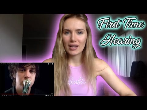 The Strokes-Reptillia!! Russian Girl First Time Watching!!