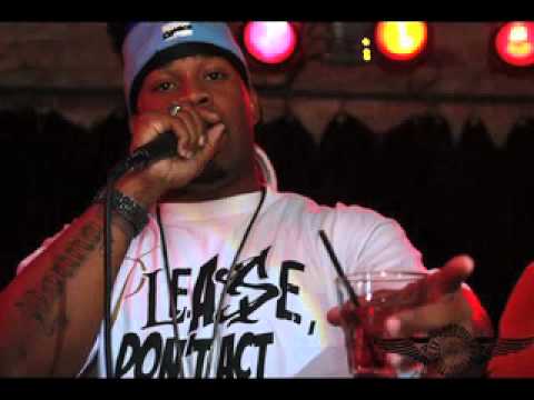 Young Gee ft. Ray-C & King Majesty- I Hustle (New 2010)